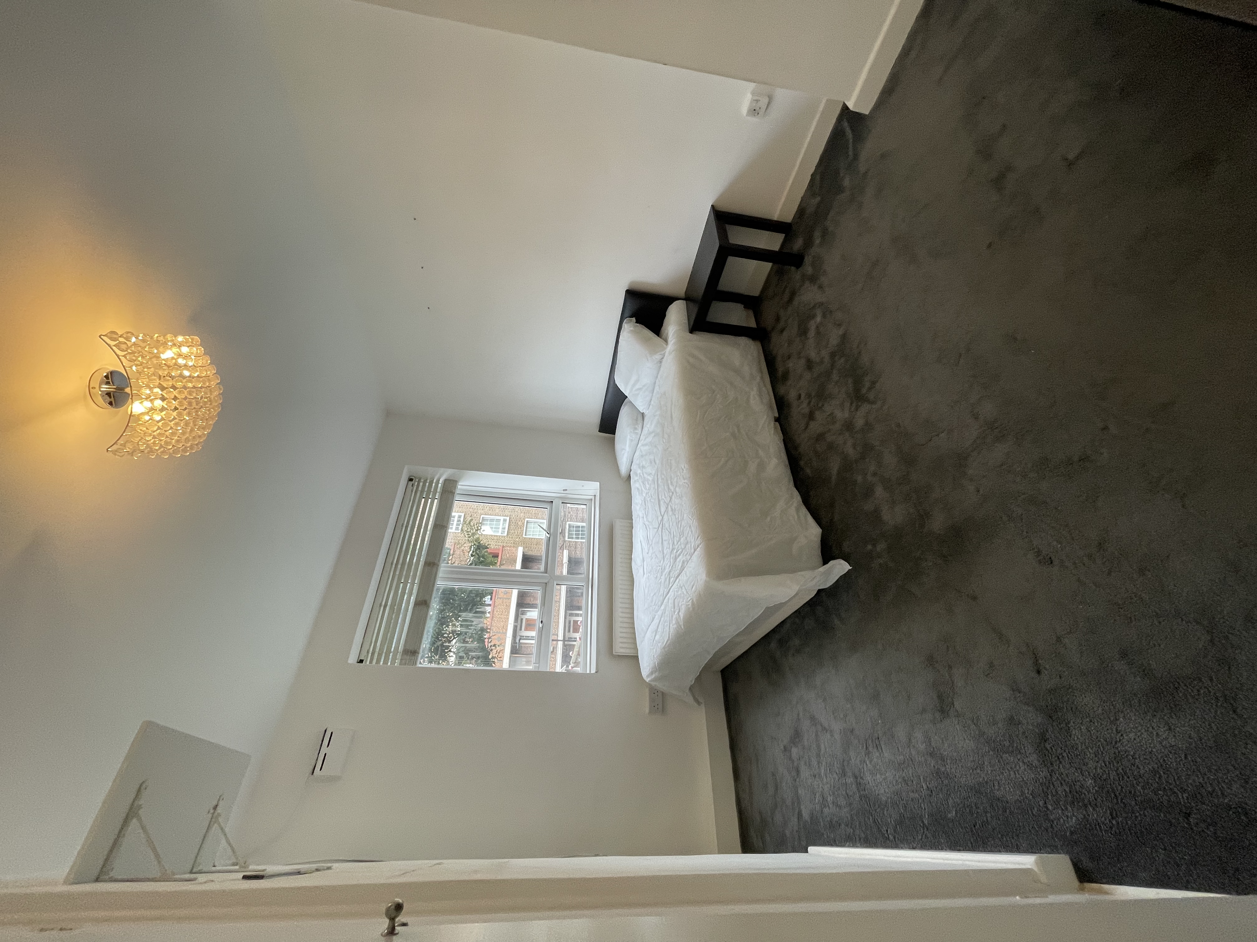 Large Room with Big Storage in Brick Lane / Shoreditch