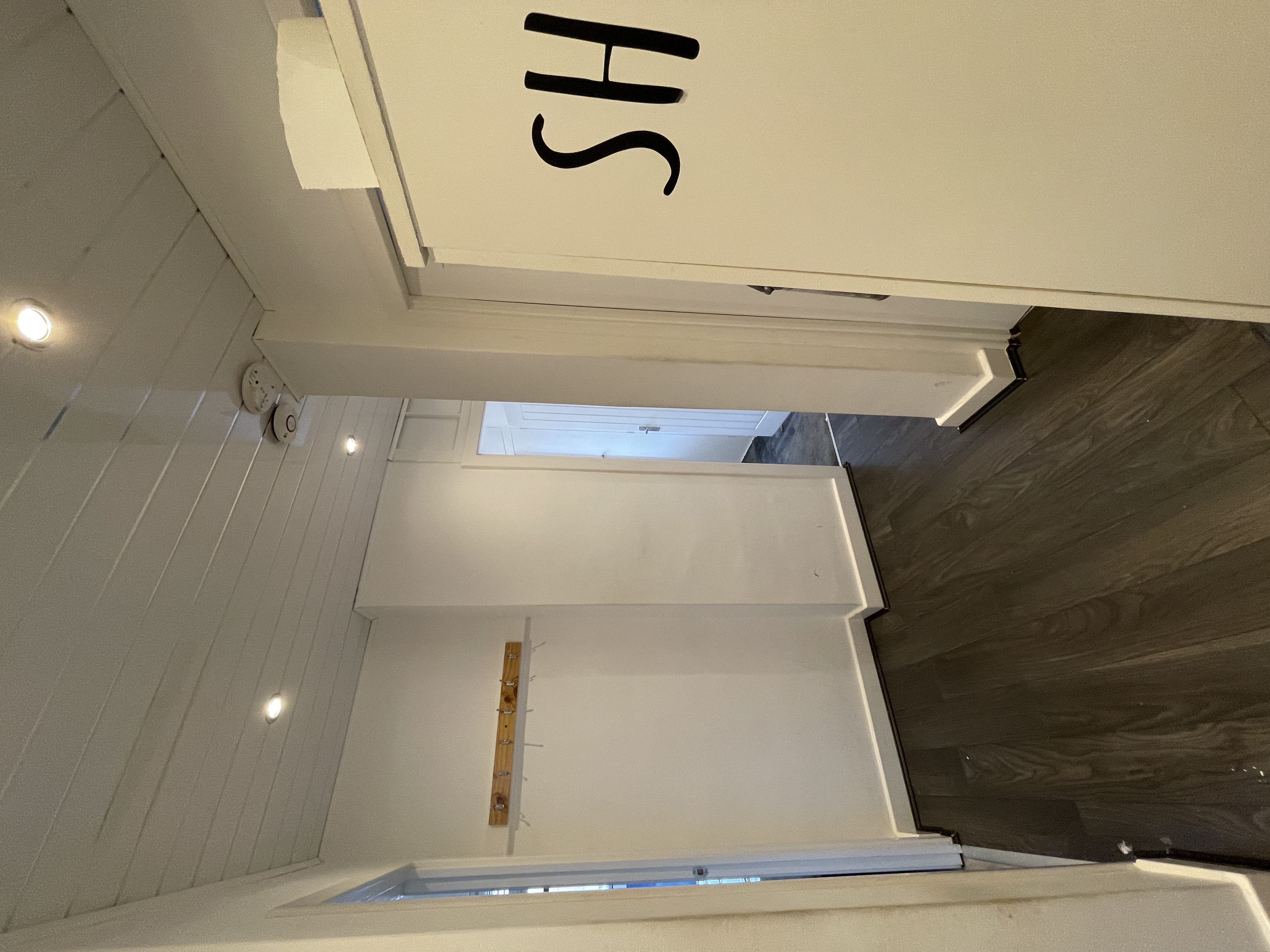Large Room with Big Storage in Brick Lane / Shoreditch