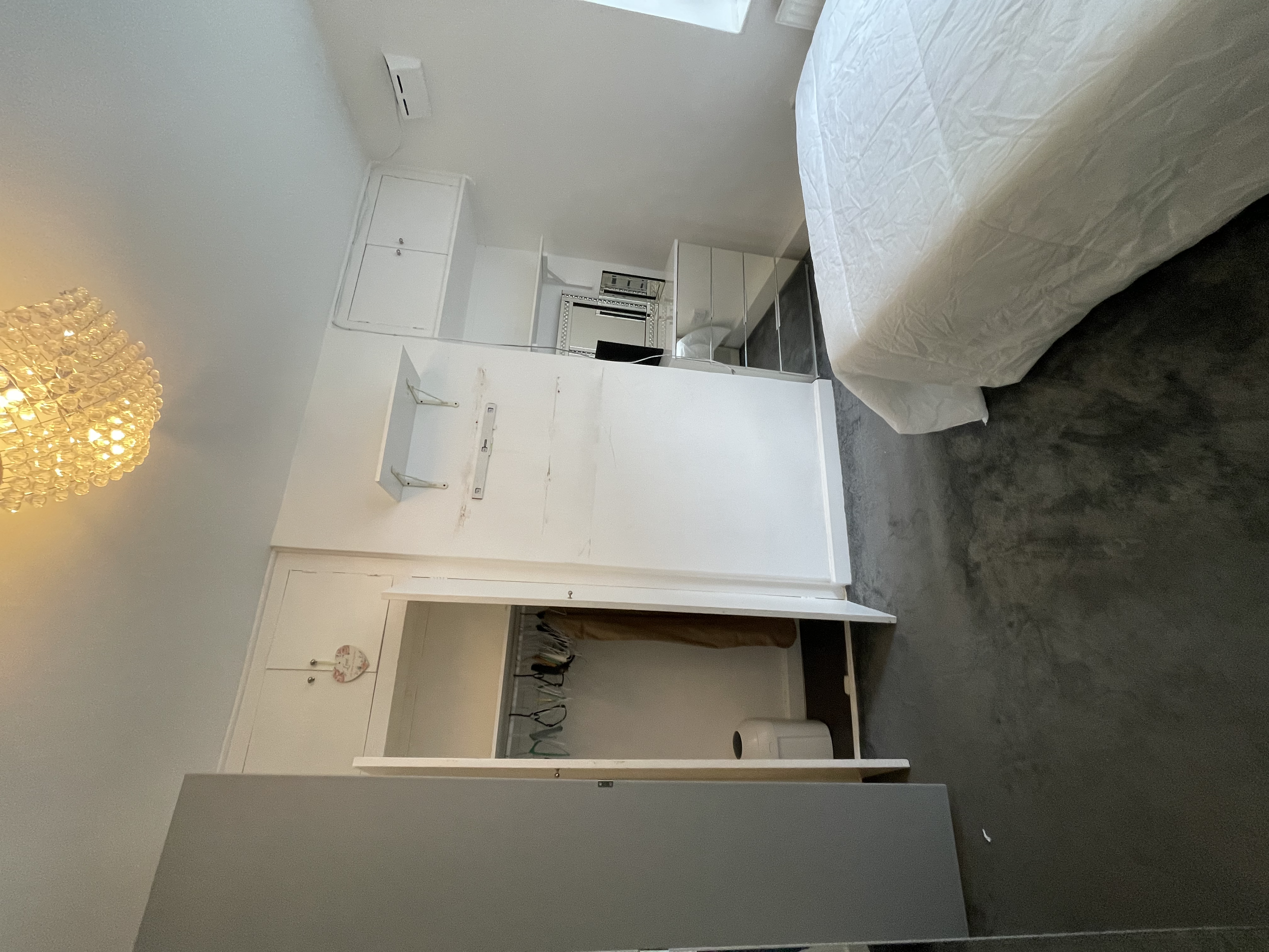Large Room with Big Storage in Brick Lane / Shoreditch