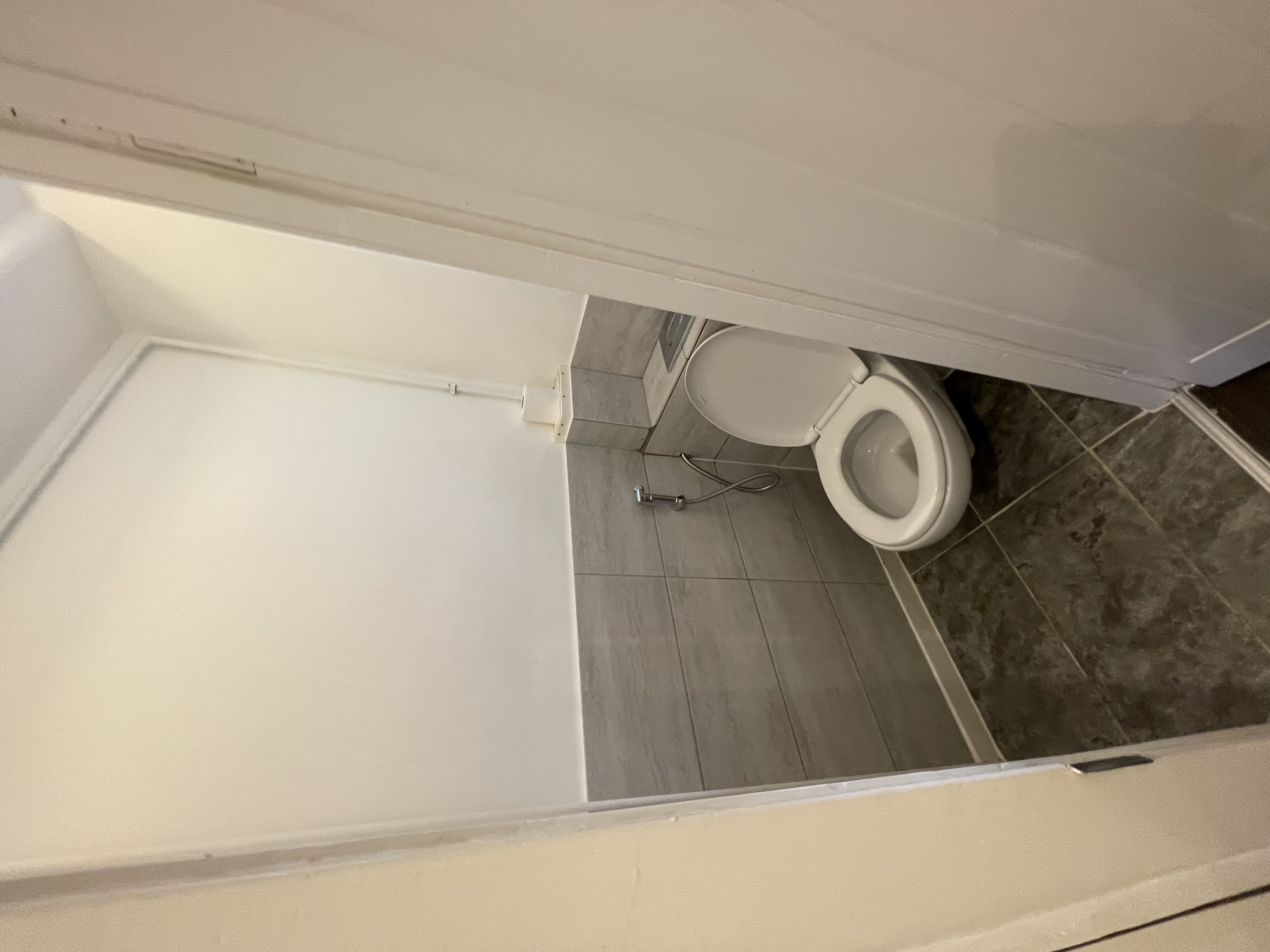 Large Room with Big Storage in Brick Lane / Shoreditch