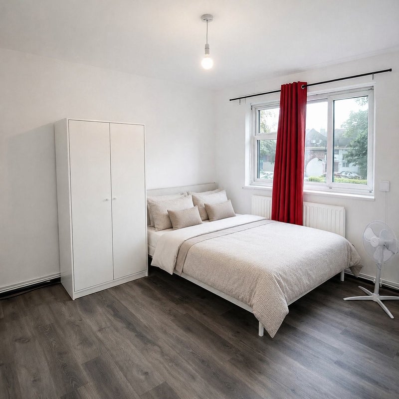 Newly Refurbished Flat / Wapping - Aldgate East