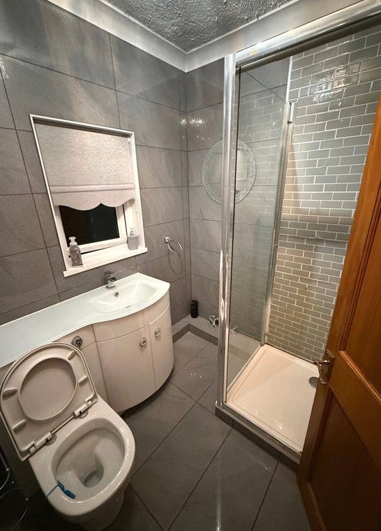 Furnished Double Room in Manor Park