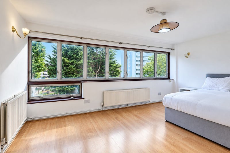 ⭐ Master Room in Bow ⭐