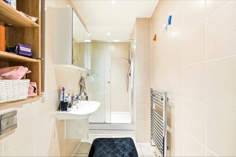 Furnished Double Rooms Near Canary Wharf