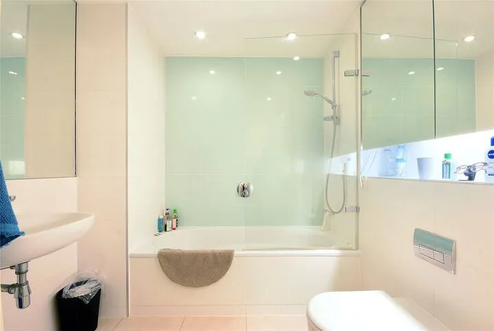 Charming 1 bedroom flat in Walworth Road