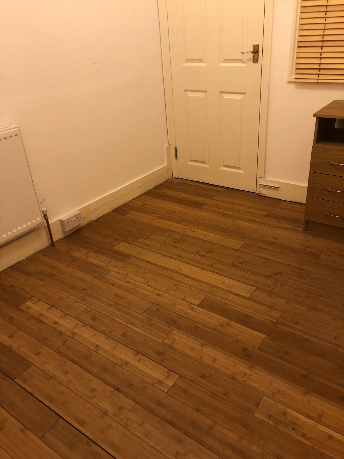 Amazing room to rent for Single, couples and sharers – IG1 4