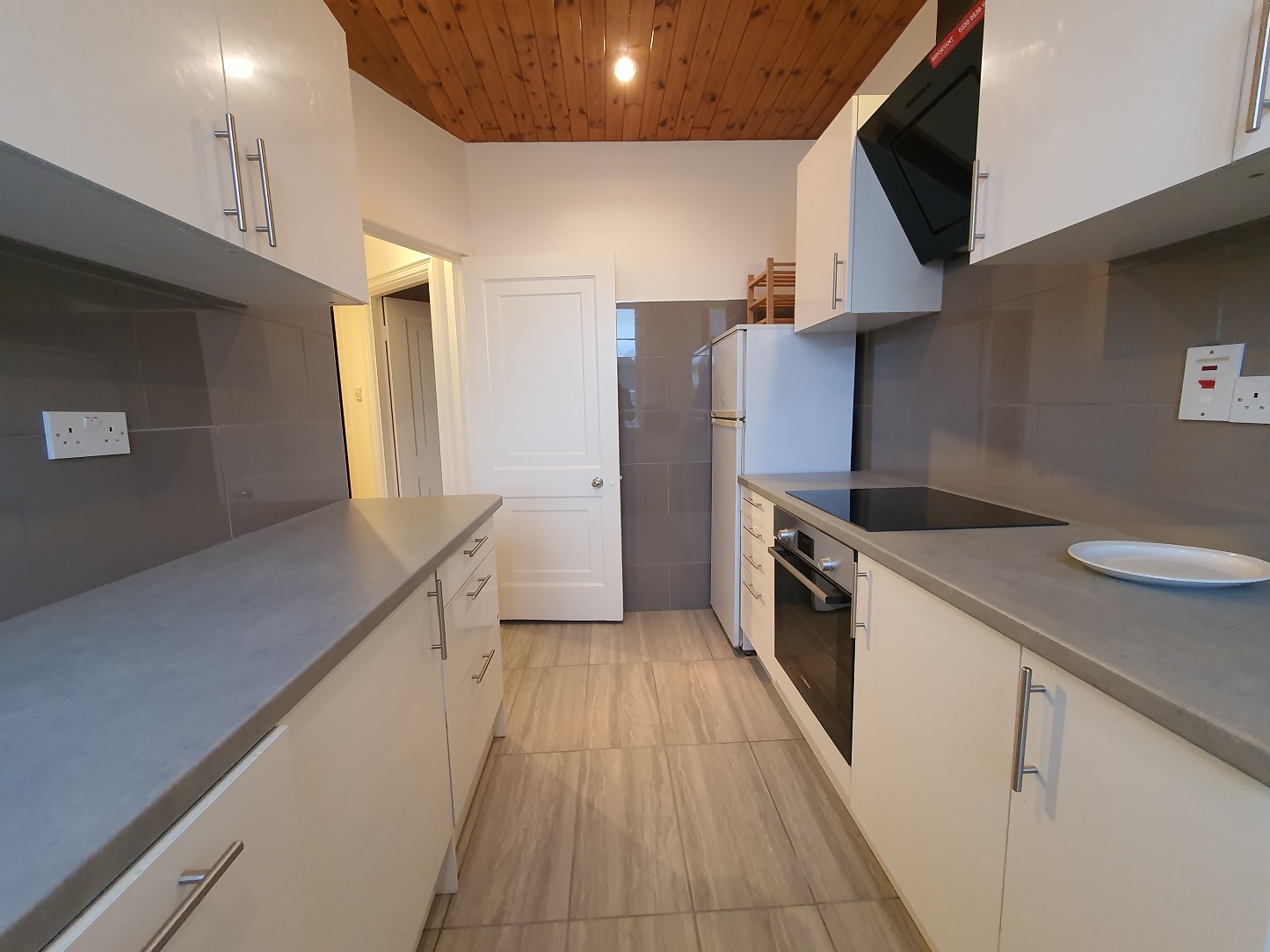 SPACIOUS 2 BEDROOM FLAT SHARE IN NW1 