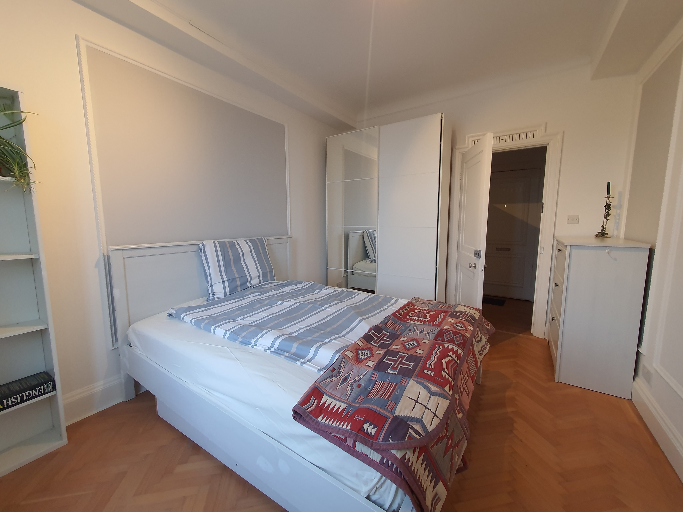 SPACIOUS 2 BEDROOM FLAT SHARE IN NW1 