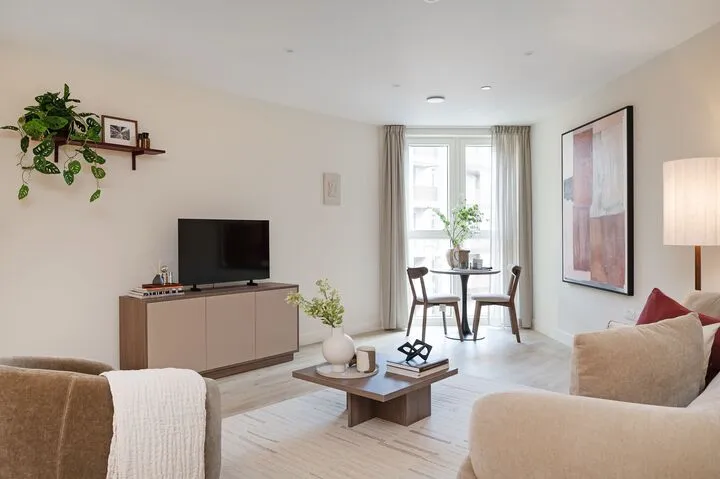 Wonderful one bedroom flat to rent in Frean Street, London, 