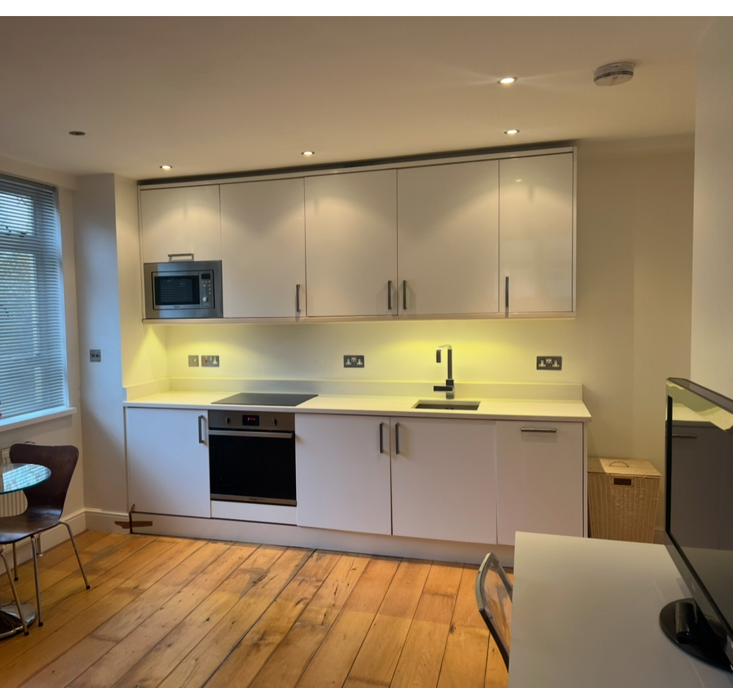 Beautiful one bed Property