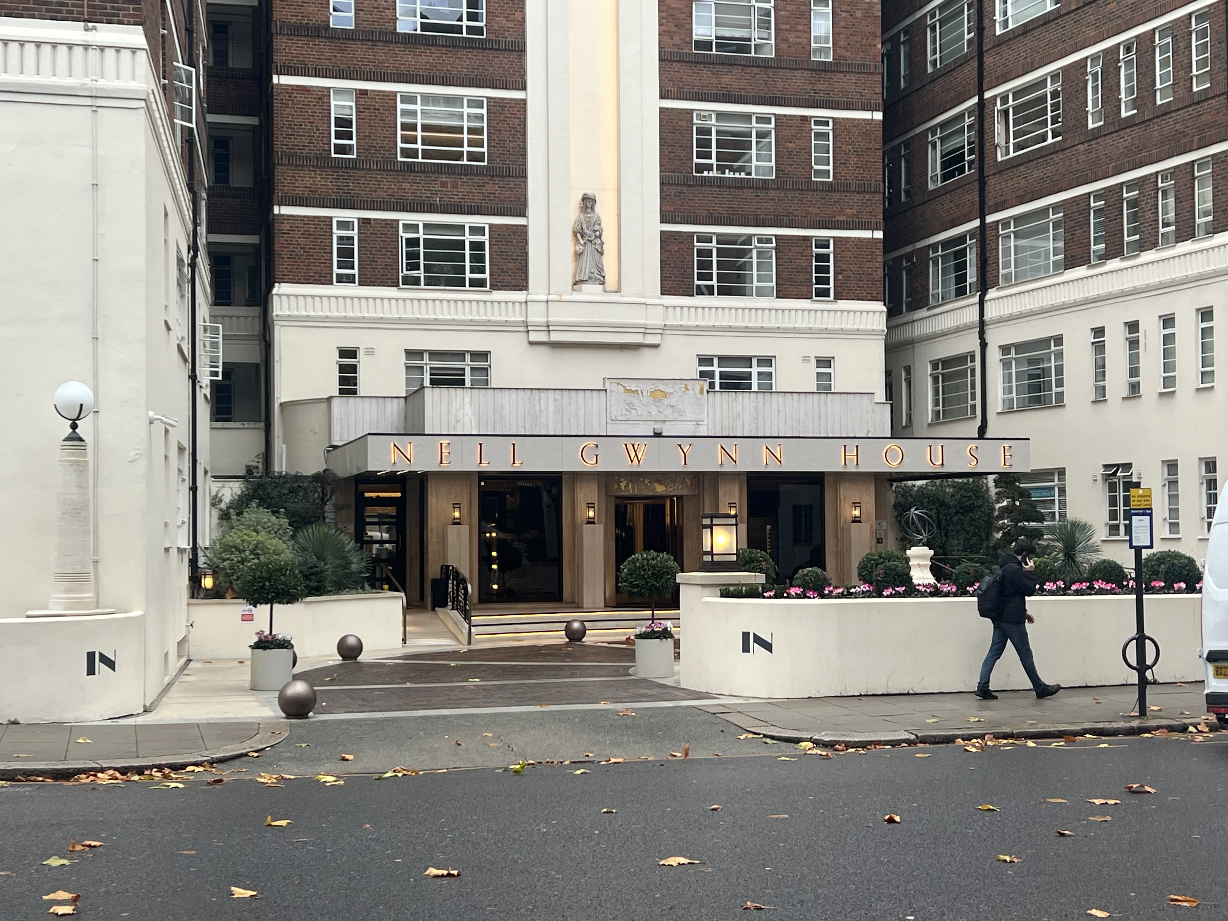 Beautiful one bed Property