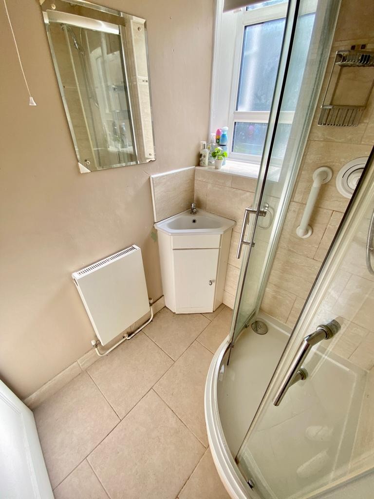 Double Room near Clapham Junction (SW11)