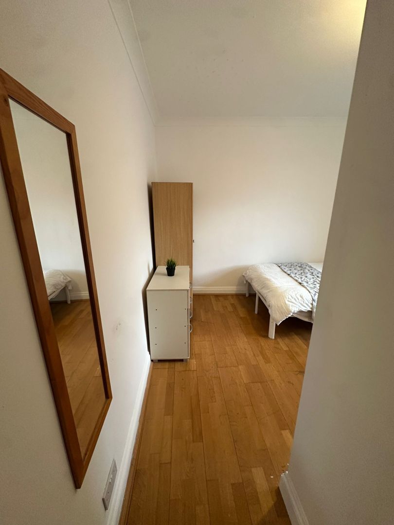 Double Room near East Finhcley (N2)