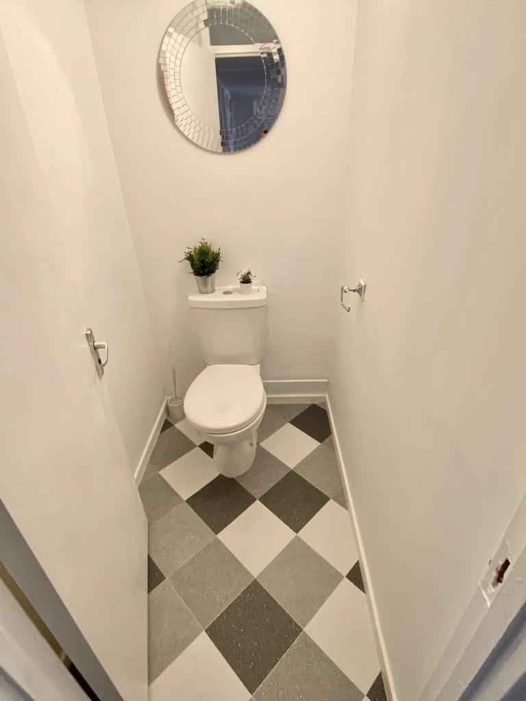Single Room near Imperial Wharf / Fulham Broadway (SW10)