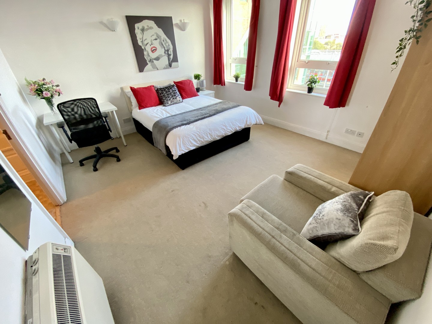Studio Room near Crossharbour (E14)