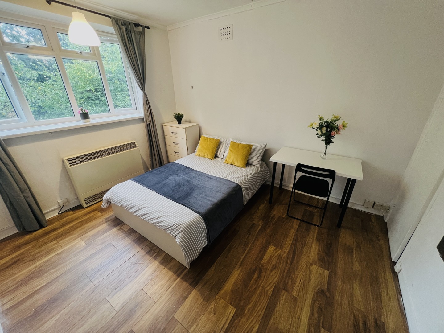 Double Room near Clapham Junction (SW11)