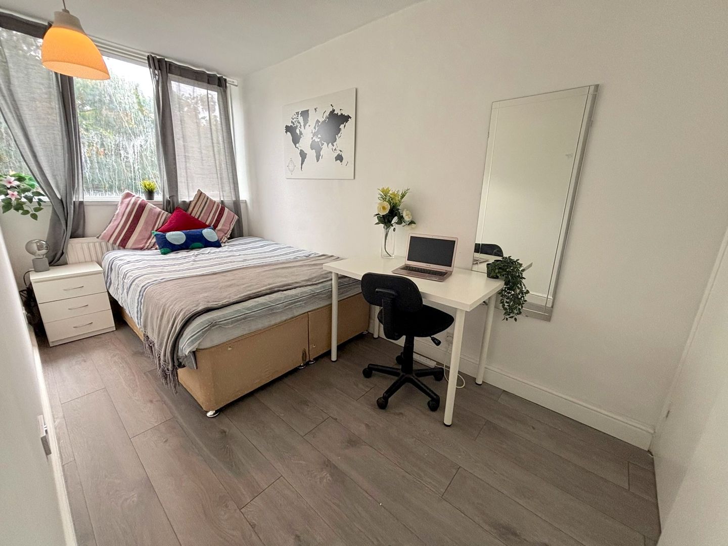 Double Room near Oval (SW8)