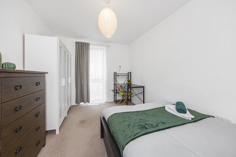 Double room in Poplar 