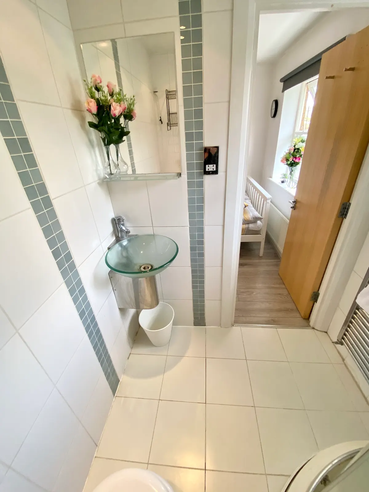 Double room  near Westferry! 