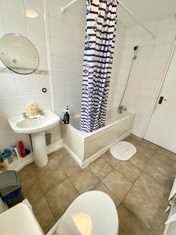 💥 Double Room in Caledonian Road💥