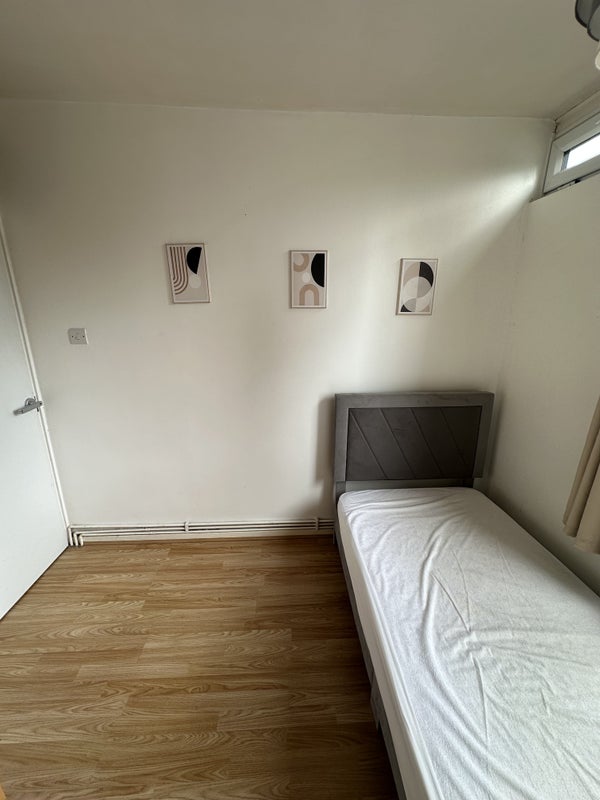 💎 Bright Single room in Shadwell - Available NOW