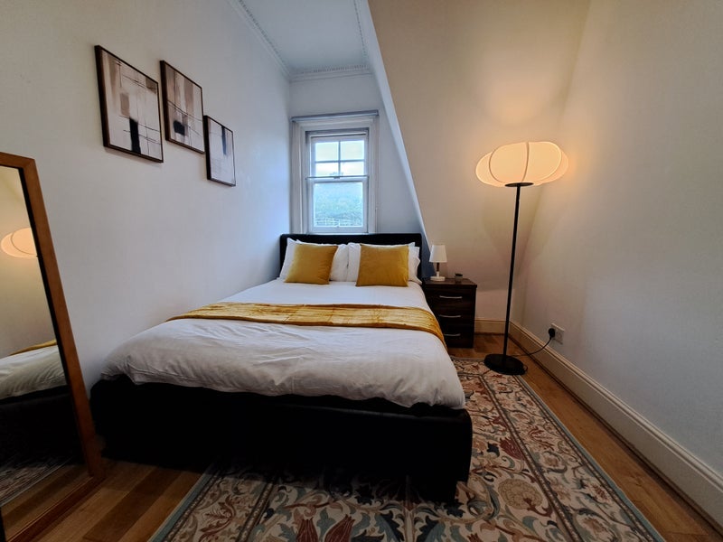 💥 Stunning Room in Highbury – Move In 1st Dec💥
