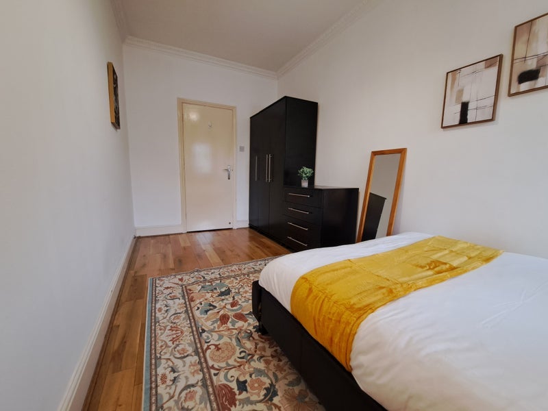 💥 Stunning Room in Highbury – Move In 1st Dec💥