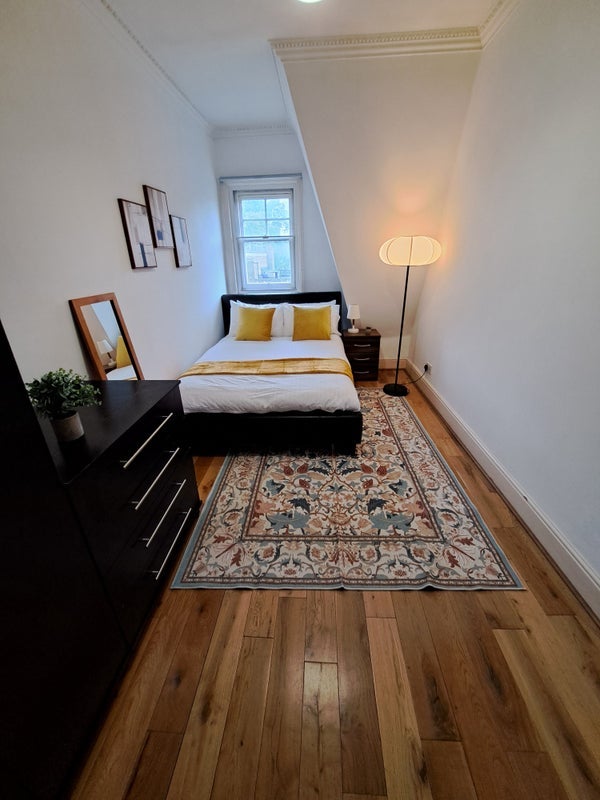 💥 Stunning Room in Highbury – Move In 1st Dec💥