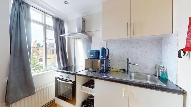 Studio Flats in Angel available now! 