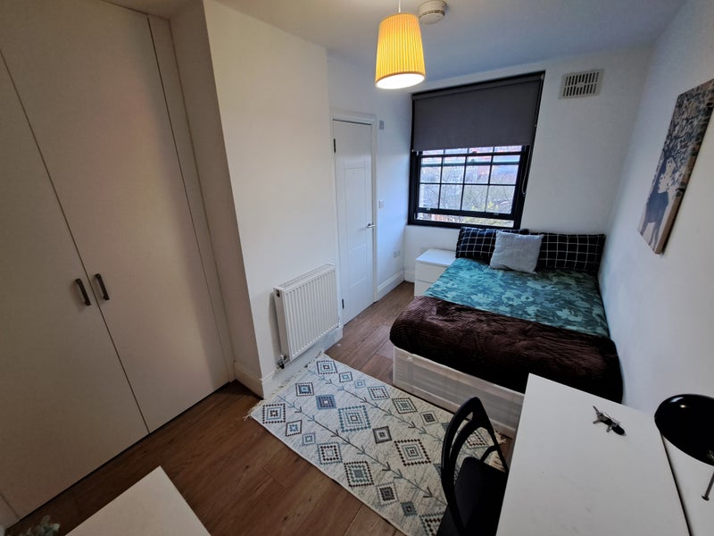 Double room in Langdon Park