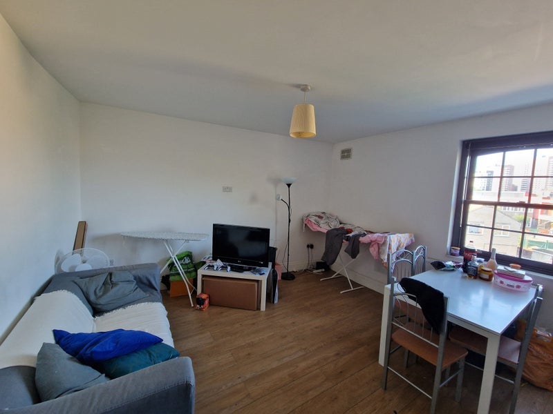 🌟Bright Ensuite Room in Langdon Park📍NOW