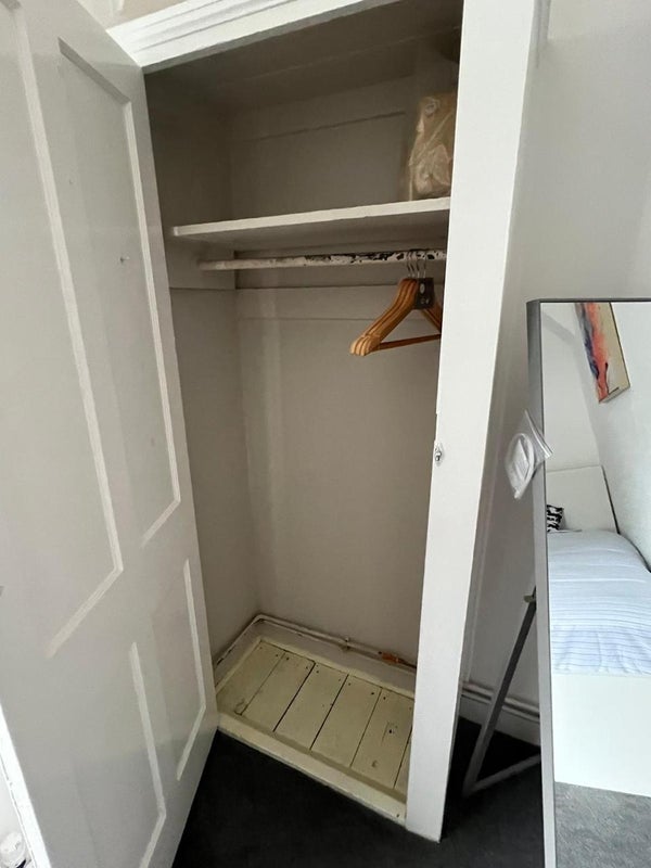 🌟 Cozy Double Room in Aldgate | Move in July