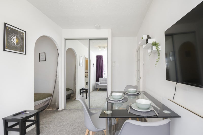 ✨ Modern 1-Bed Flat | Mudchute | 1st Sept
