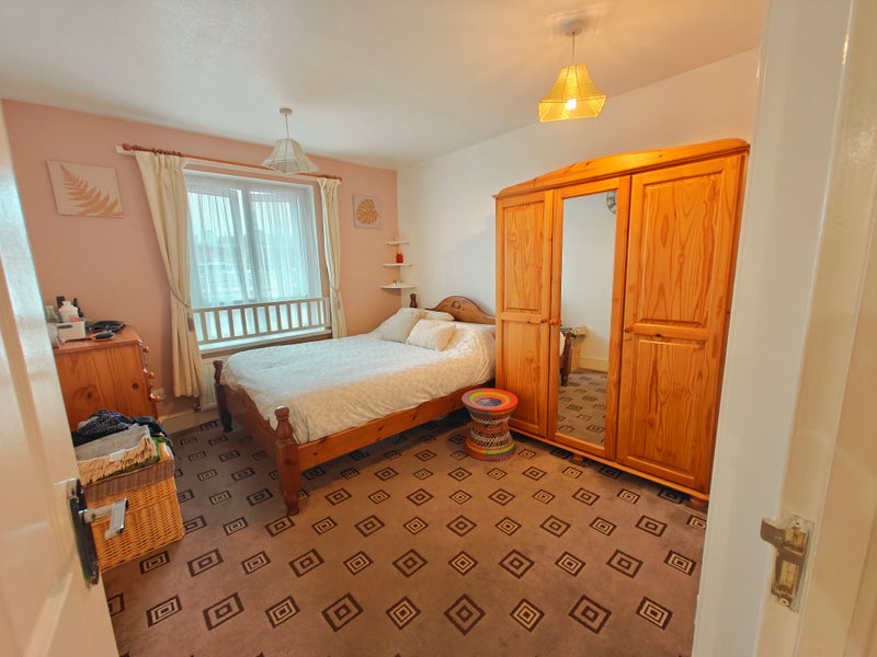 🏠 Double Room with Garden 🌿 Call Now!