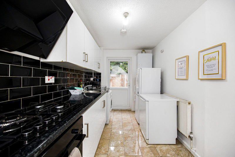 💥 Stunning  Rooms In Stepney Green September 💥