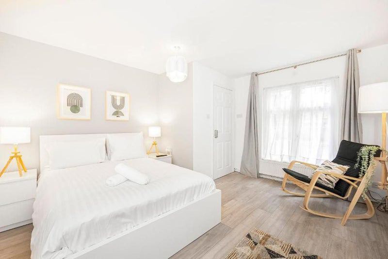 💥 Stunning  Rooms In Stepney Green September 💥