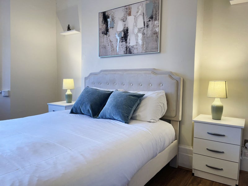 🏠Master Room in West Hampstead – 1st November🔥