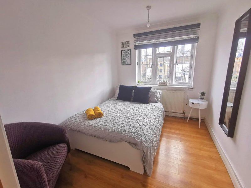 🔥 Stylish Room near All Saints in September🔥