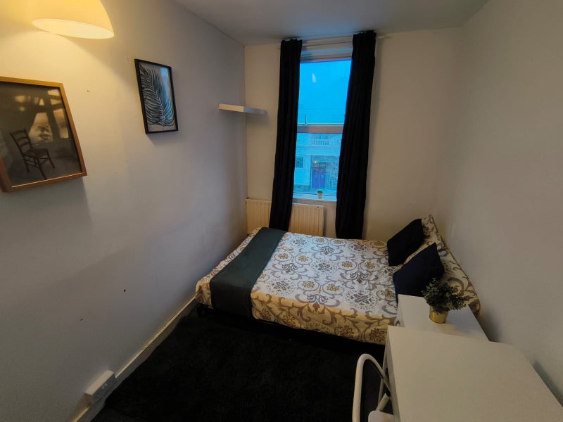 🛏️ Bright Double Room | Stepney Green | Sept
