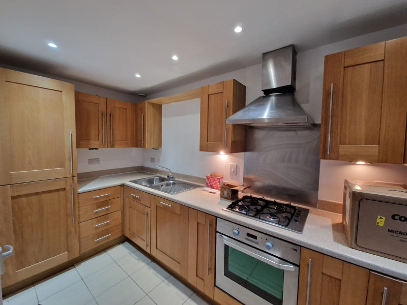 Double room in West Drayton Station