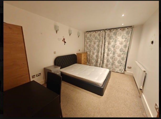 🛏️Cozy Room in Upton Park | October