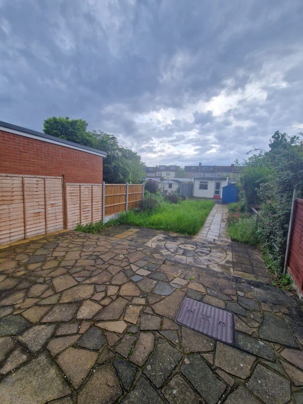 Double Room in Illford