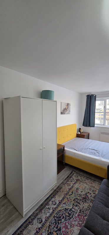 Double room close to Millwall