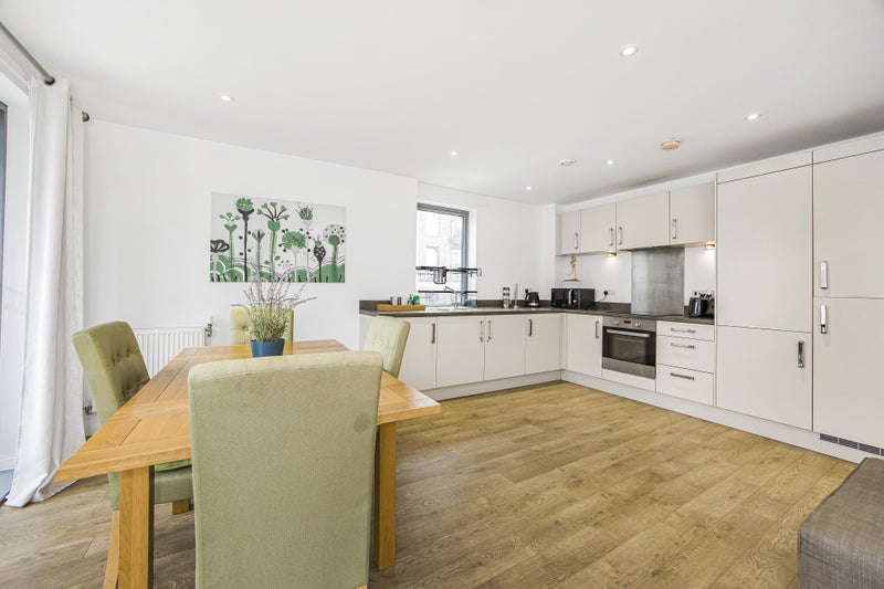 Ensuite Room Available in Canary Wharf ⭐️
