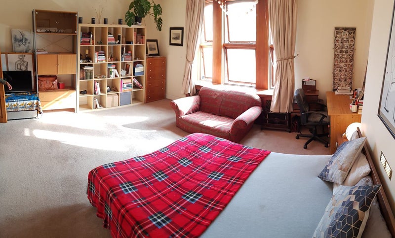 Huge Room in Beautiful Newly Refurbed Luxury Home!