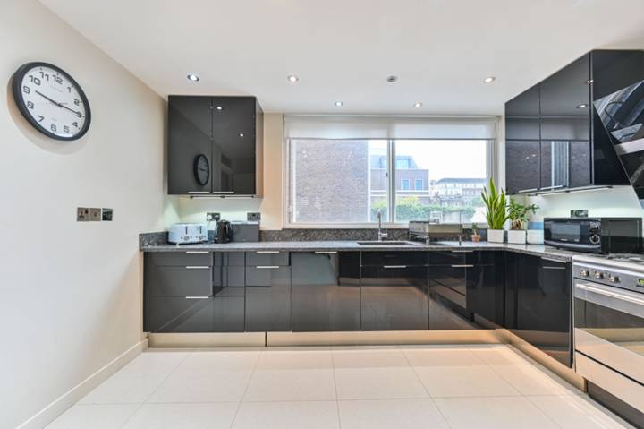 Astonished one bedroom flat