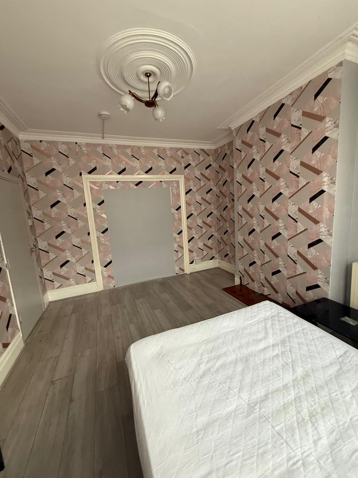 🌟 Double/Single Room – Philip Lane, Seven Sisters (N15 4HJ)