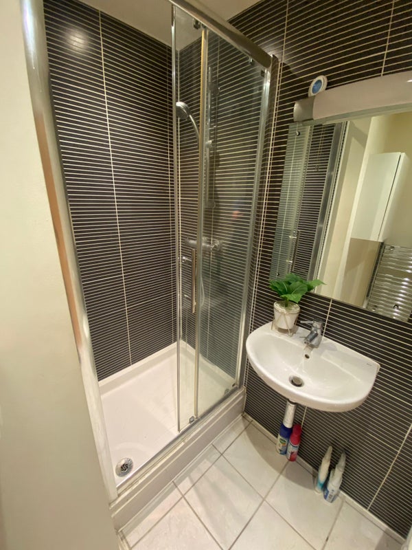 Double ensuite room in Canary Wharf