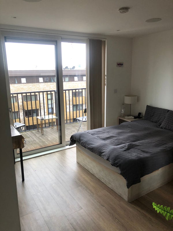 Double room in Canada Water/Surrey Quays