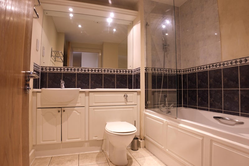 Double room in Pointoon Dock